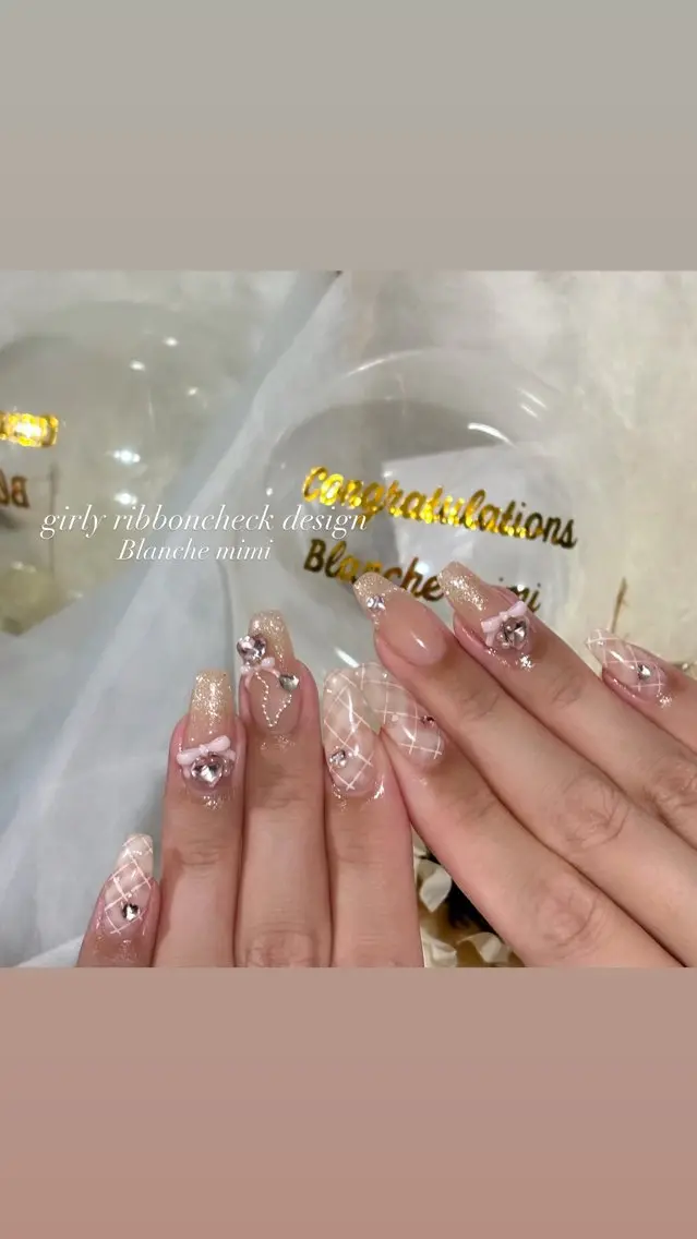 ネイル ハンドネイル Blanche mimi.u_aのネイルデザイン