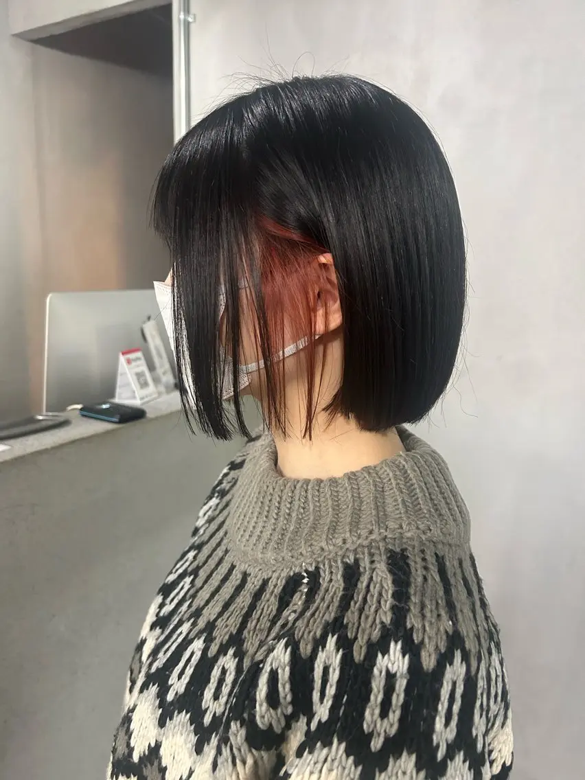ショート カラー ブリーチ レッドカラー カット ヘアカラー #tag  田島 純奈のヘアスタイル