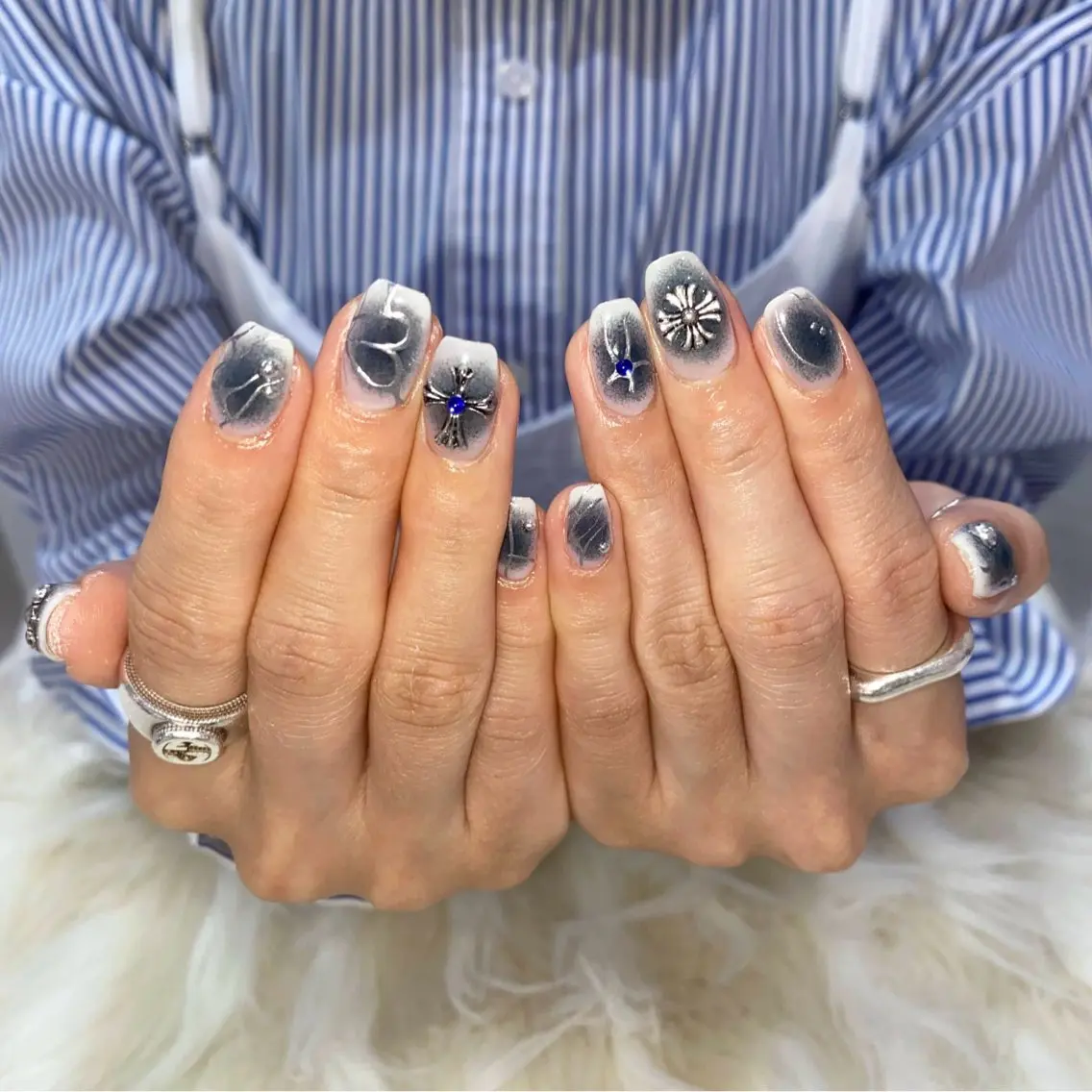 ネイル 長さ出し フットネイル フレンチネイル ジェルネイル グラデーション ハンドネイル Nail&eye Belire 新宿のネイルデザイン