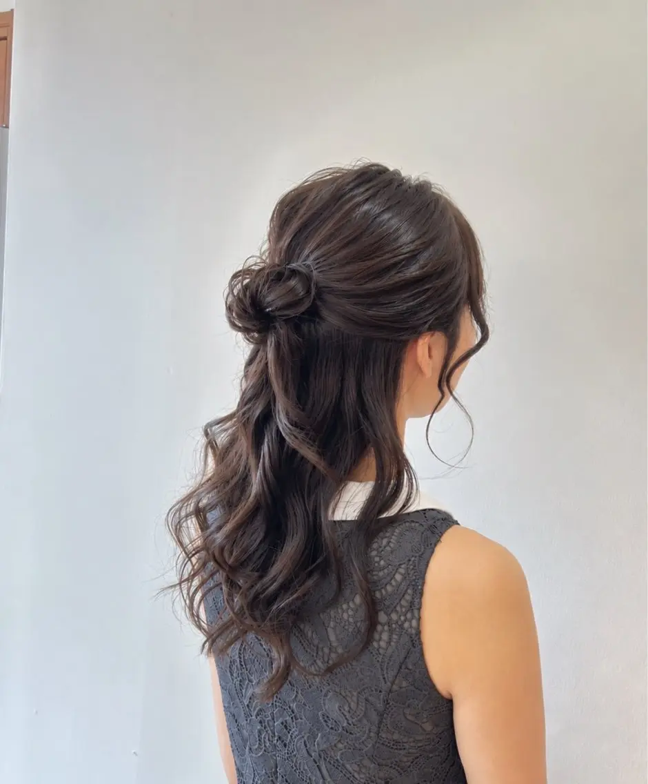 セミロング ヘアアレンジ ハーフアップ 結婚式・ブライダル デート ヘアセット 林 すずかのヘアスタイル