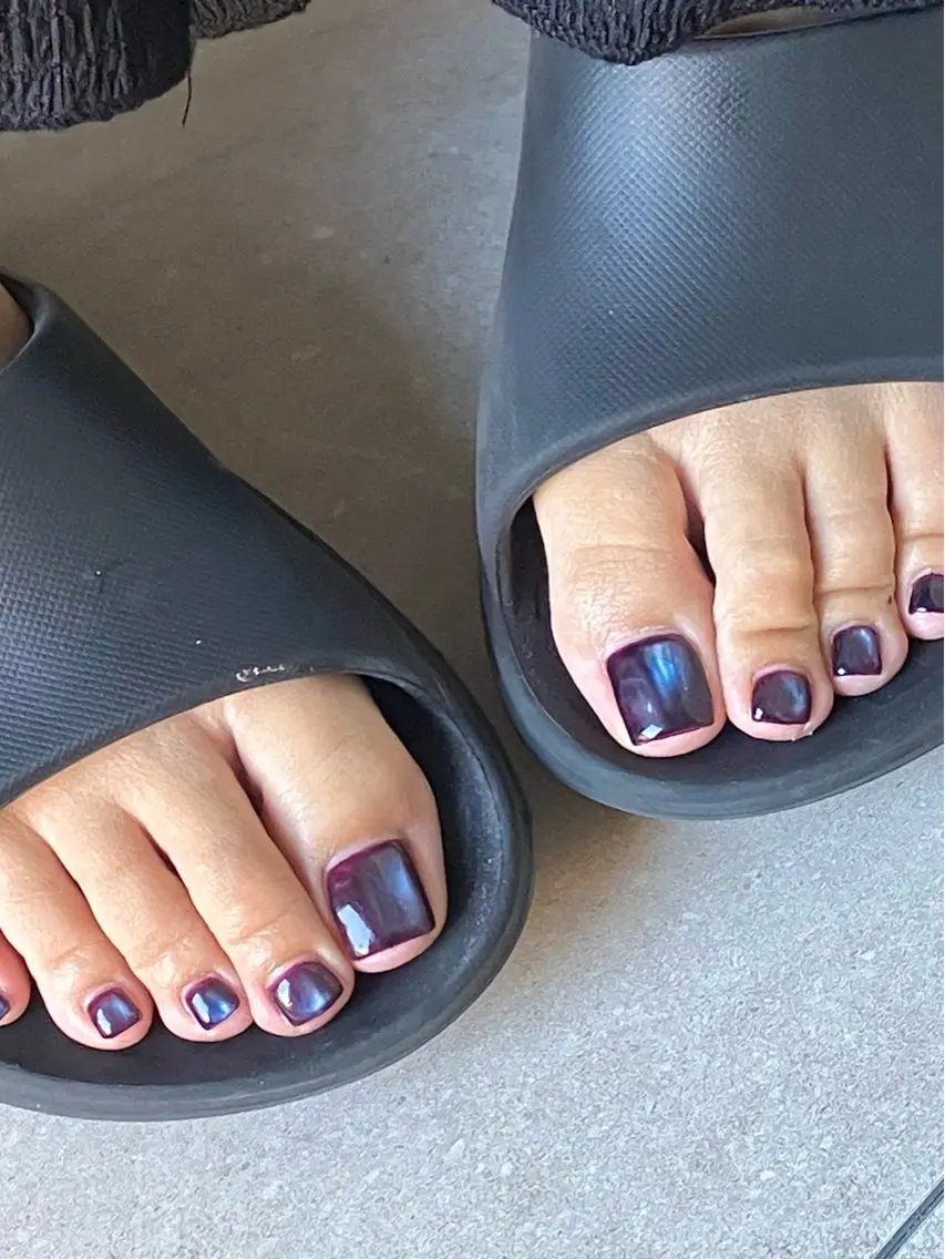 ネイル ブルー クリアネイル マグネットネイル 赤色 シルバー フットネイル fun the nail ayakaのネイルデザイン