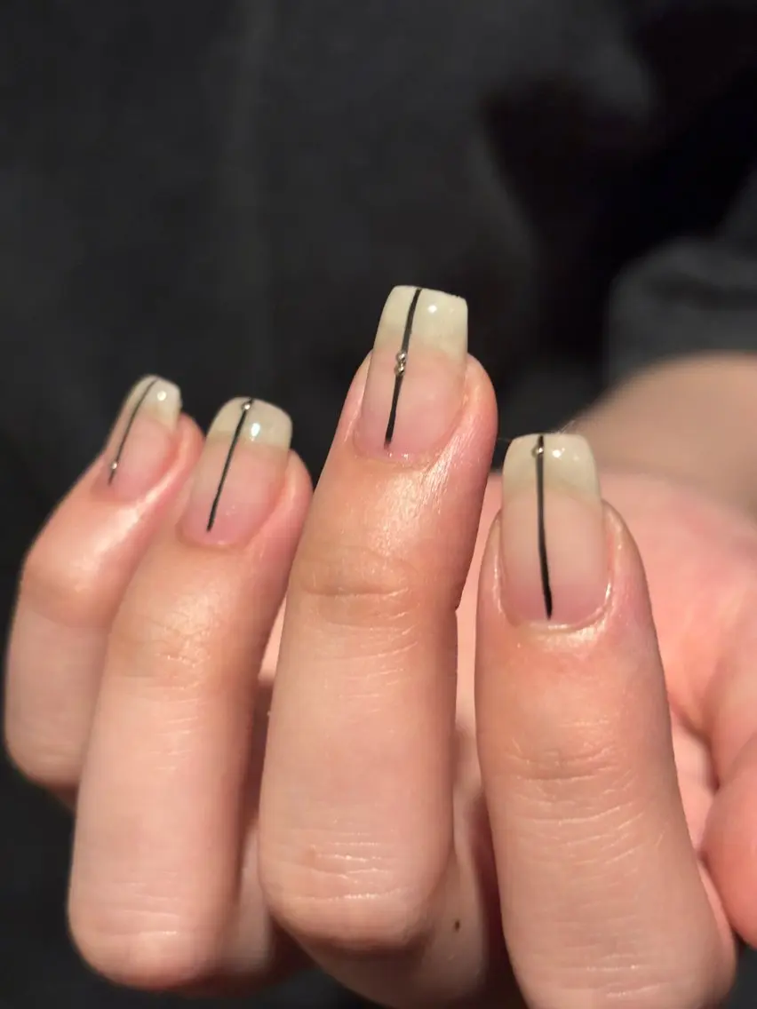 ネイル Manon____ Aiのネイルデザイン