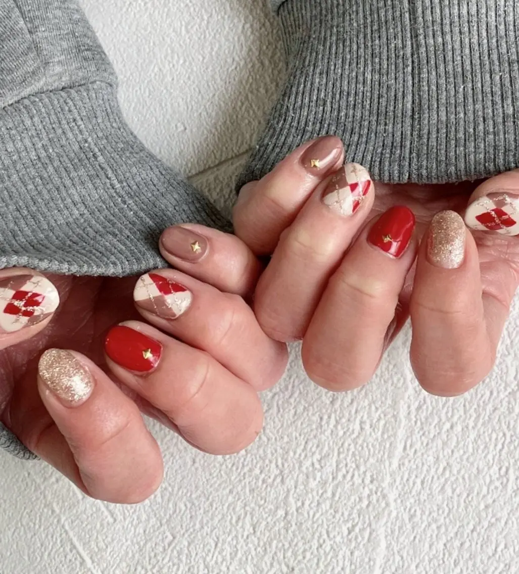 ネイル 冬ネイル ハンドネイル felicita fumi🩷のネイルデザイン