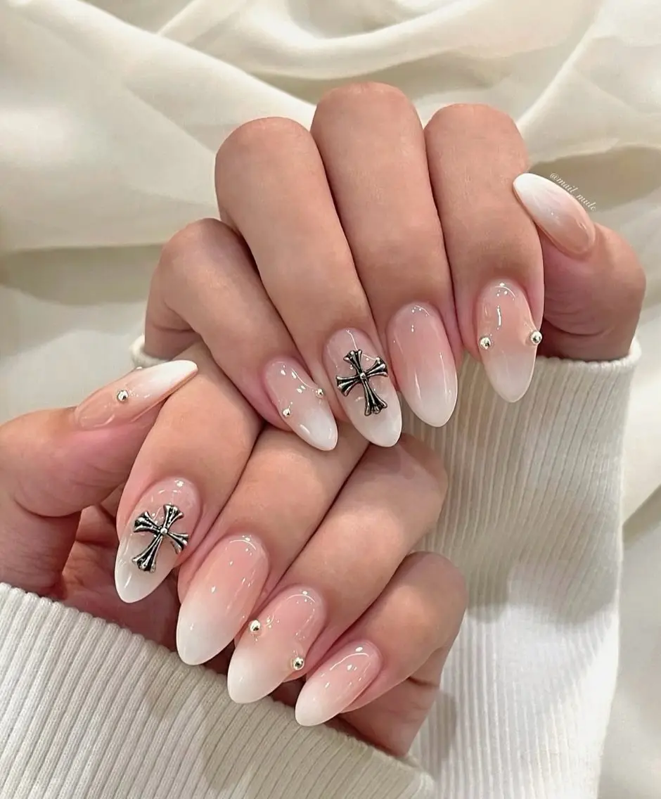 ネイル 韓国ネイル 持ち込み ニュアンスネイル ネイルチップ ハンドネイル TABI ANA.CHUOのネイルデザイン