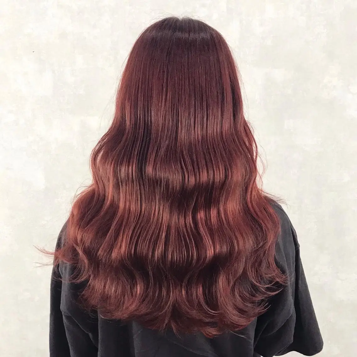 ロング カラー ブリーチ ブリーチなしカラー ピンクカラー ヨシンモリ ムルギョル巻き K-POP好き美容師 🇰🇷Kai.Yのヘアスタイル