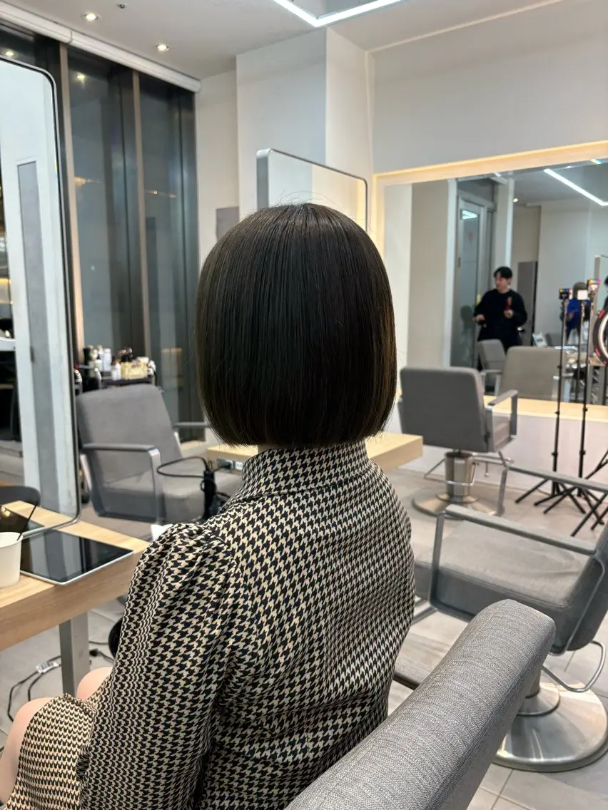 ショート カラー カット ヘアカラー レイヤー/ベージュ/ どますず🌺のヘアスタイル