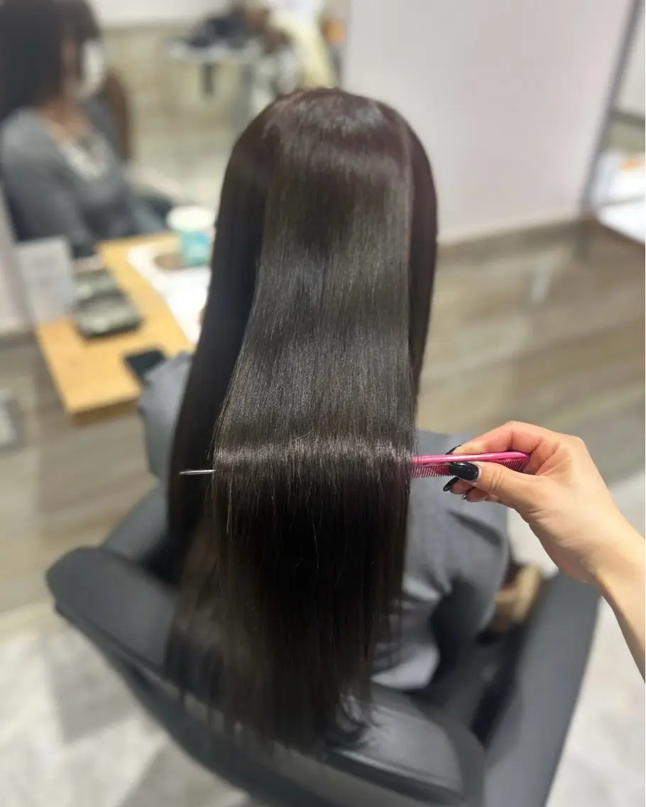 ロング カラー ピンクカラー ヘアカラー トリートメント 鎌田 優依のヘアスタイル