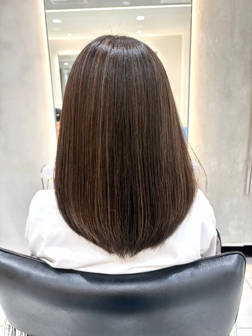 セミロング カラー miiko🌼 大人カラーのヘアスタイル