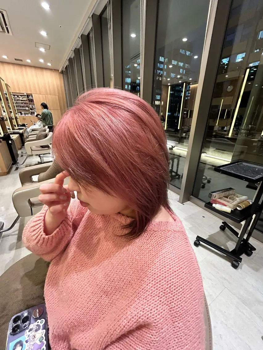 ミディアム カラー ボブレイヤー ボブ レイヤーカット 安田 ななみのヘアスタイル