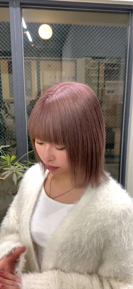 ミディアム ラベンダーベージュ ピンクラベンダー ヘアカラー Zina/艶髪/ ハイトーン/YUKAのヘアスタイル