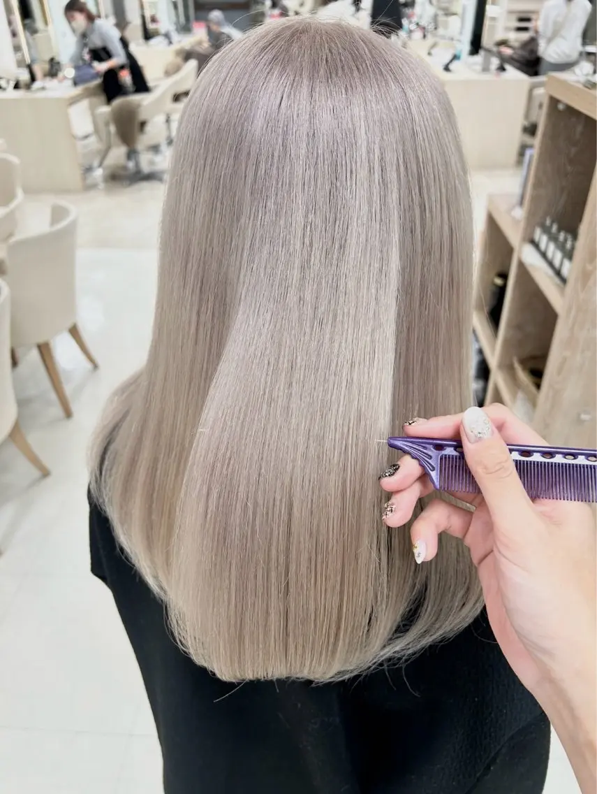 セミロング カラー ブリーチカラー/ケア ブリーチMISAKIのヘアスタイル