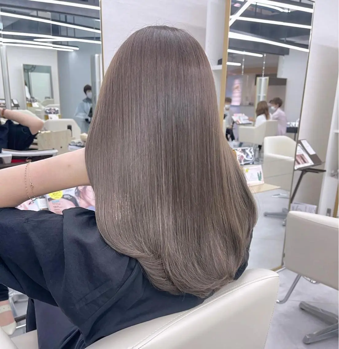 ⭐️似合わせカット＋ツヤカラー＋トリートメントコース⭐️の写真