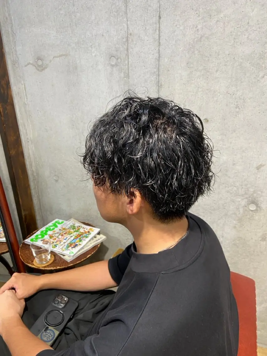 パーマ メンズ メンズパーマ 波巻きパーマ カット パーマ 西内 亮太のヘアスタイル