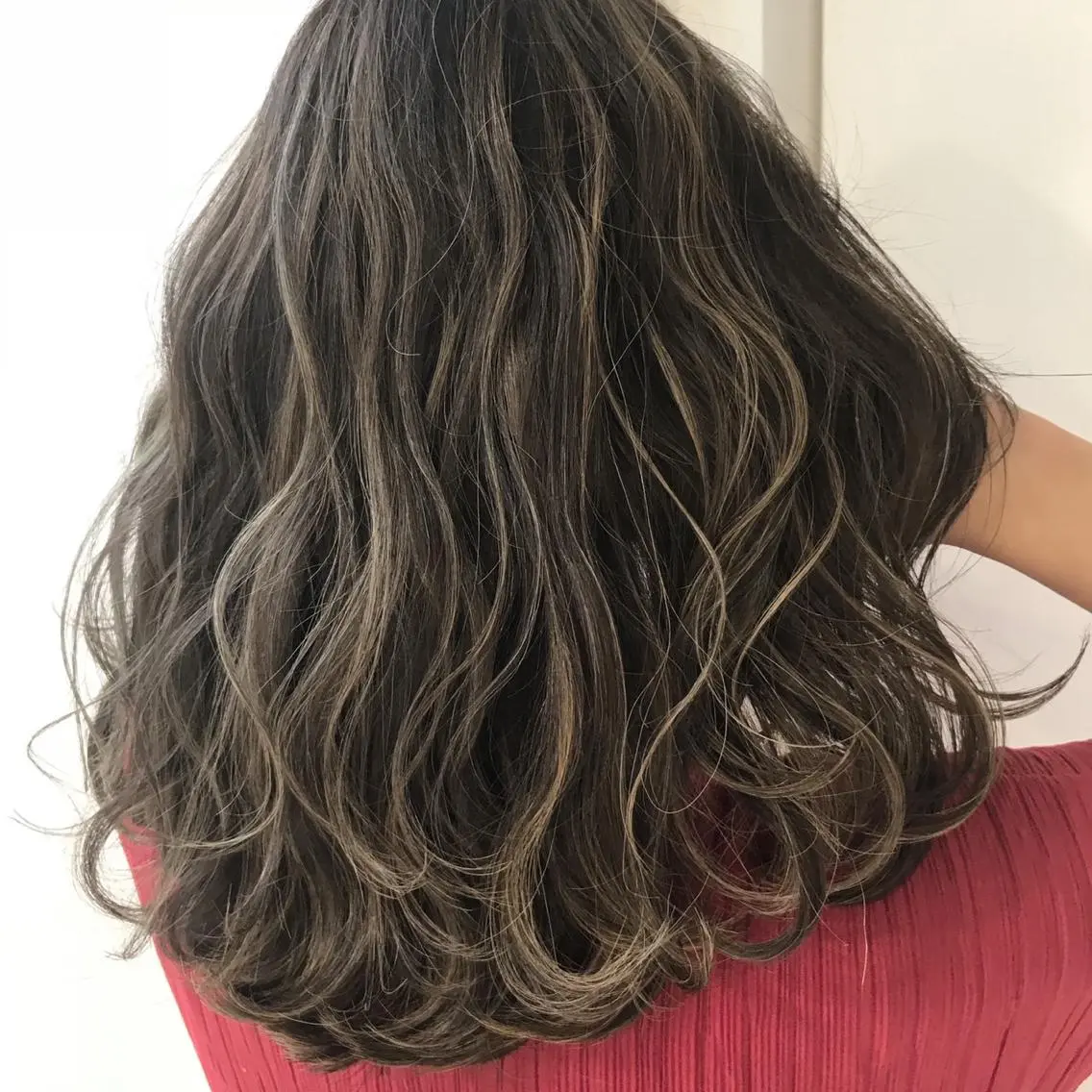 セミロング カラー ヘアアレンジ 【公式】amble luxe池袋東口🩷のヘアスタイル