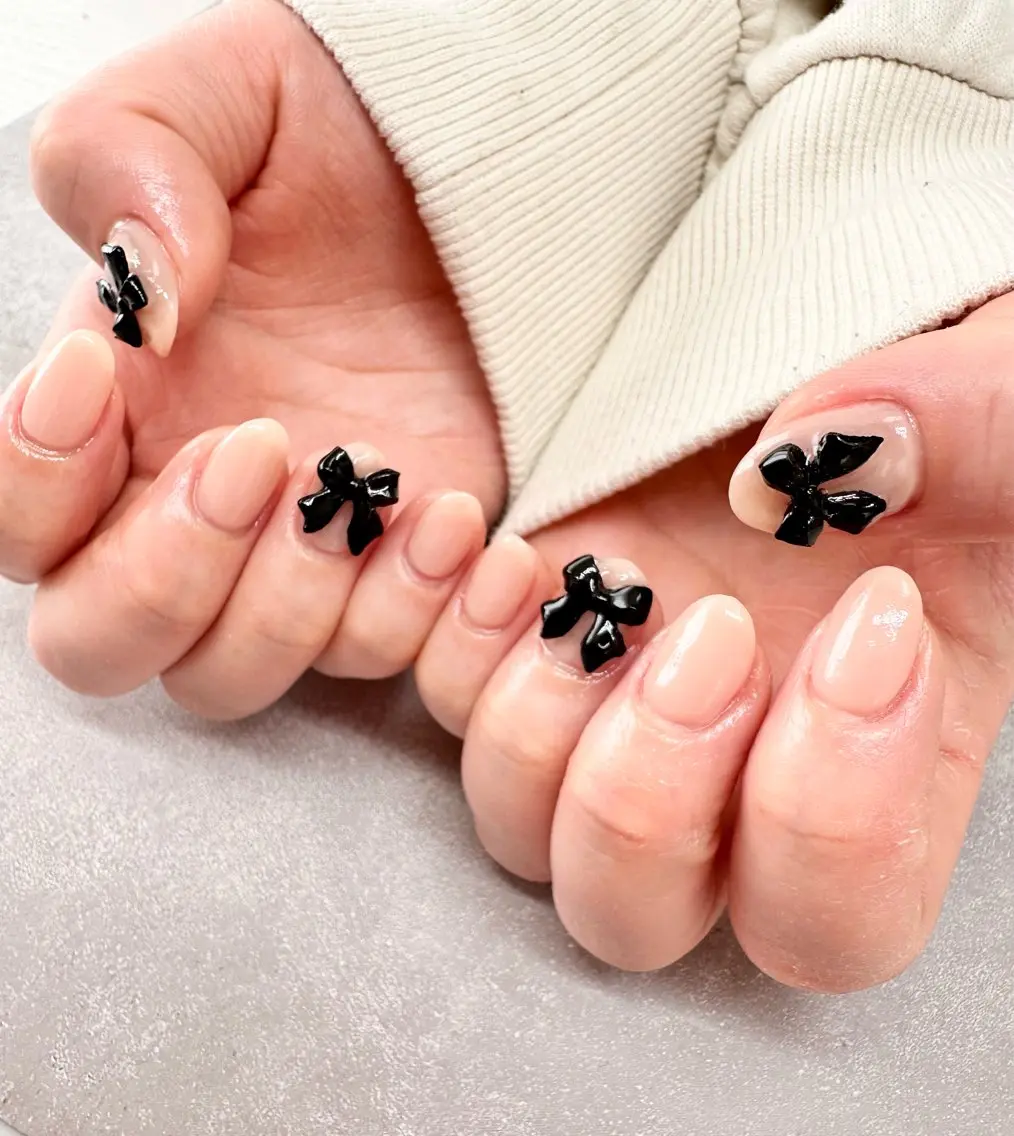 ネイル リボン ハンドネイル nail salon Linoのネイルデザイン