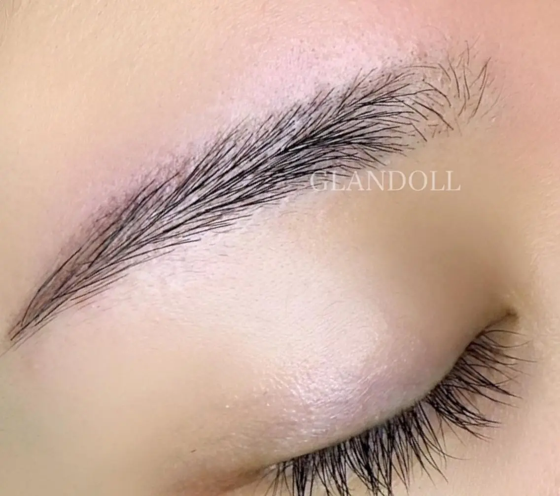 【🌟すぐ予約限定🌟】ちょこっとムダ毛処理　眉毛のWAX脱毛の写真