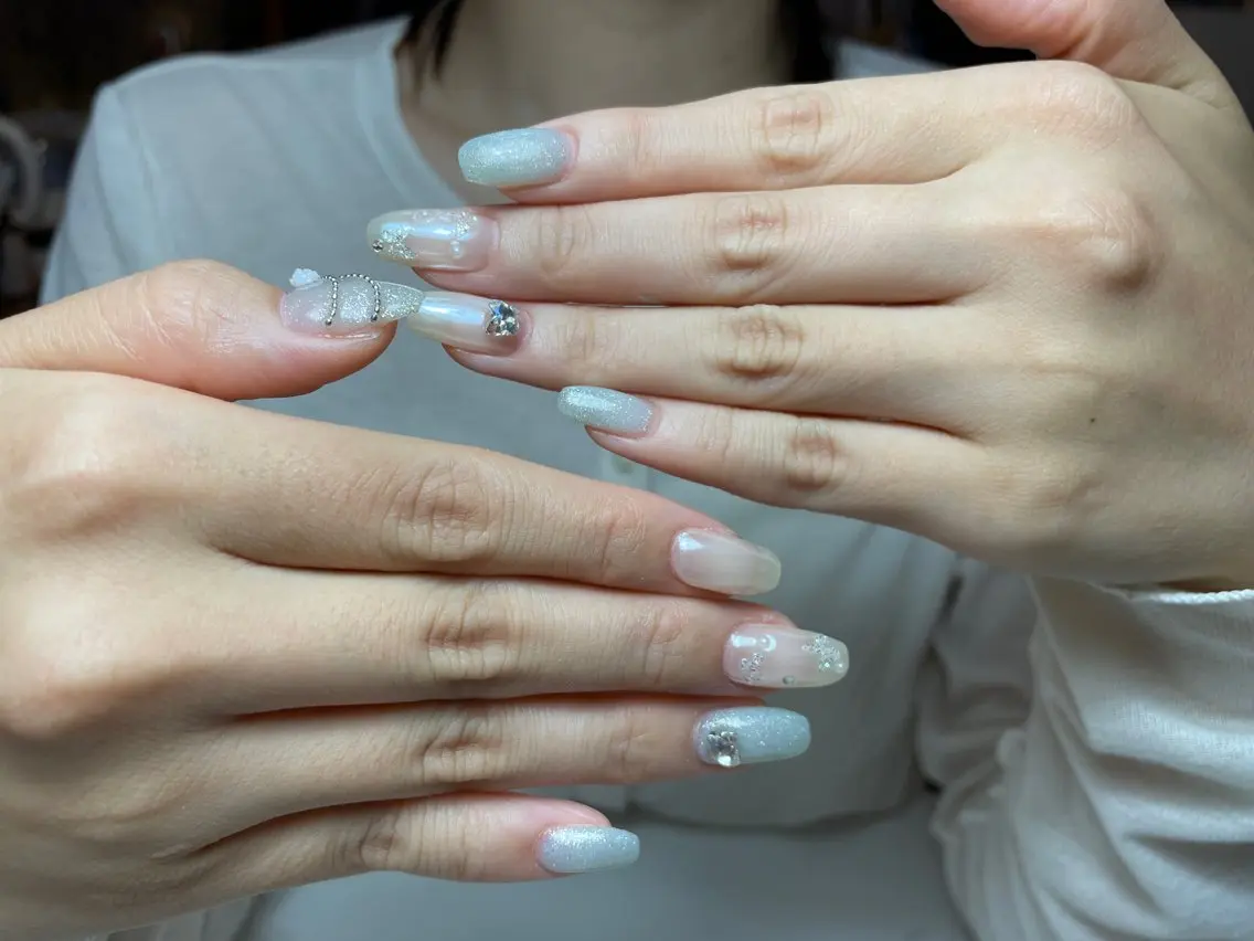 ネイル ハンドネイル 楊 蓉のネイルデザイン