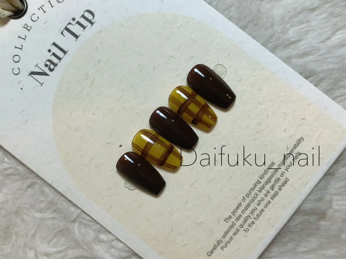ショート ハンドネイル Daifuku nailsのネイルデザイン