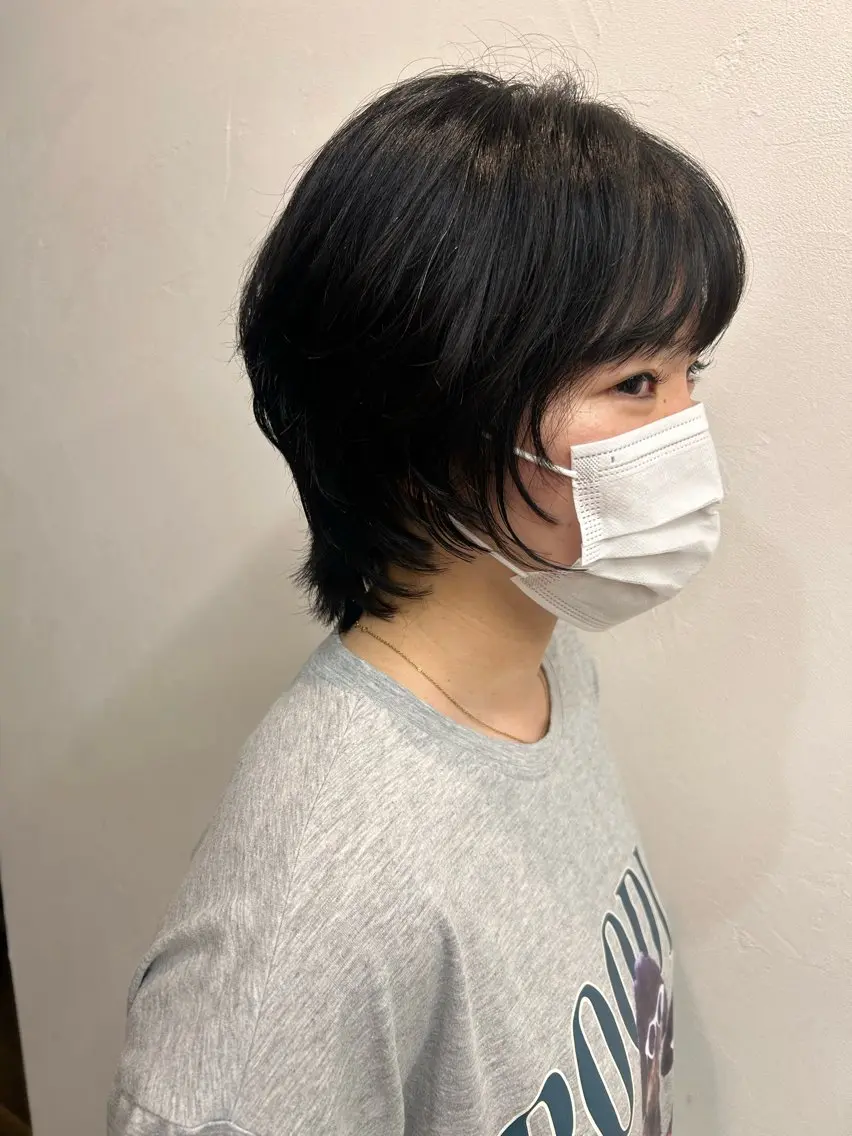 ミディアム レイヤーカット カット 大阪デザインカラー/ カットモデル募集のヘアスタイル