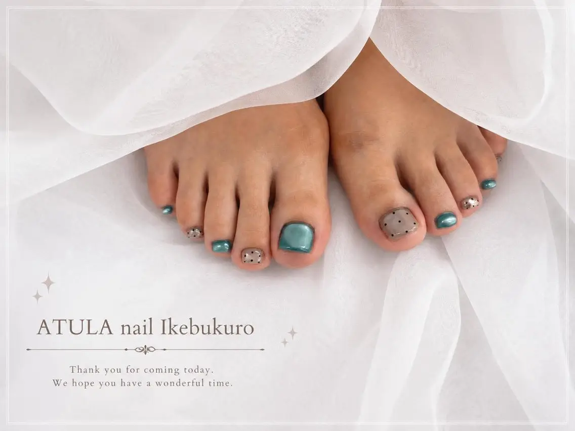 ネイル フットネイル ATULA nailのネイルデザイン