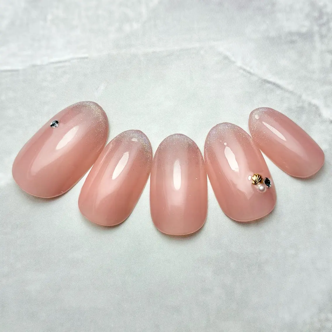 ネイル ハンドネイル nailsalon liccáのネイルデザイン