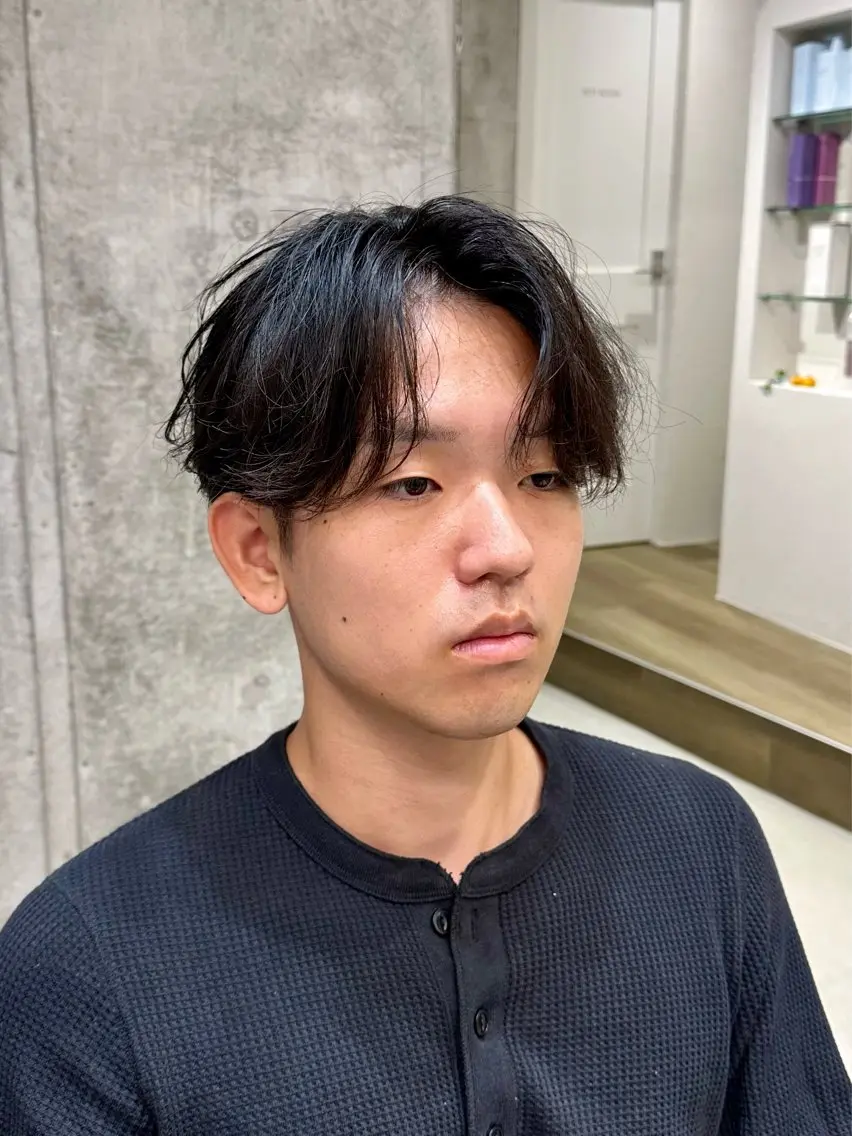 ミディアム パーマ メンズ カット パーマ トリートメント ヘアセット 横浜/メンズ特化/ Farbe/田中颯斗のヘアスタイル