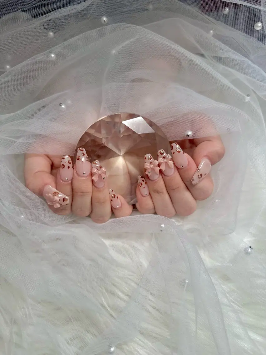 ネイル アニマル柄 ハンドネイル JillNails Niinaのネイルデザイン