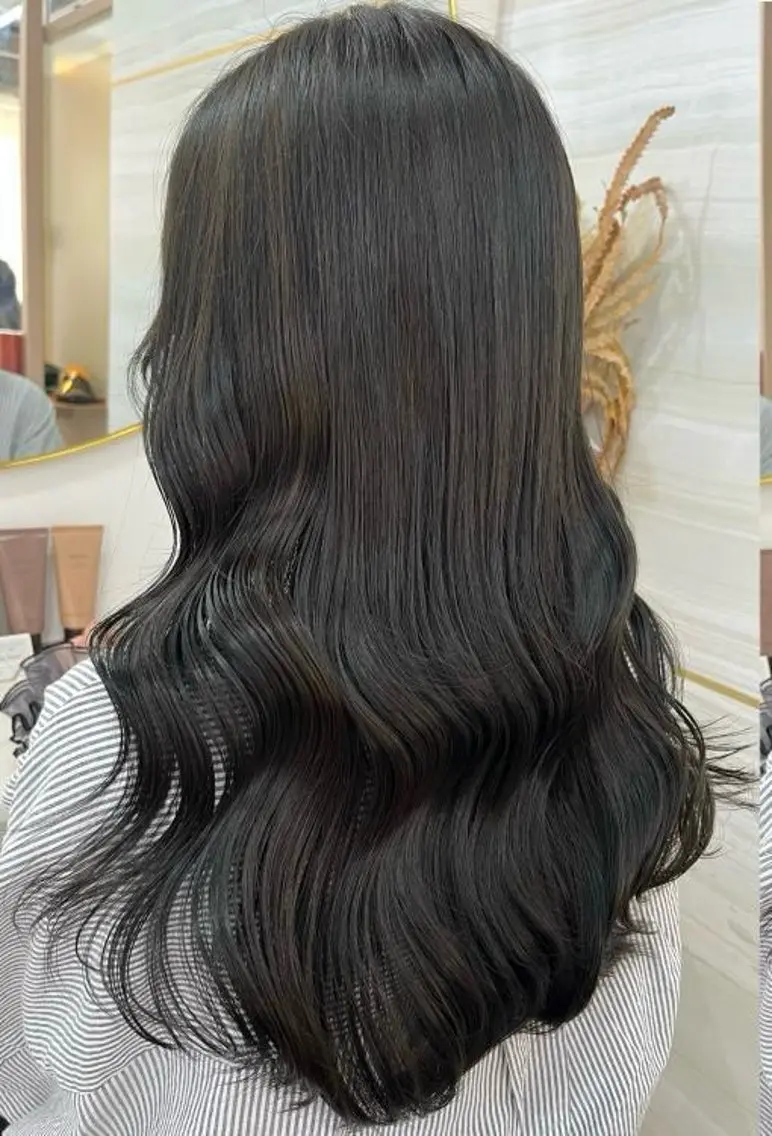 カラー グレージュ オリーブグレージュ オリーブグレー ヘアカラー トリートメント 🍒さき🍒大宮/ 透明感カラーのヘアスタイル