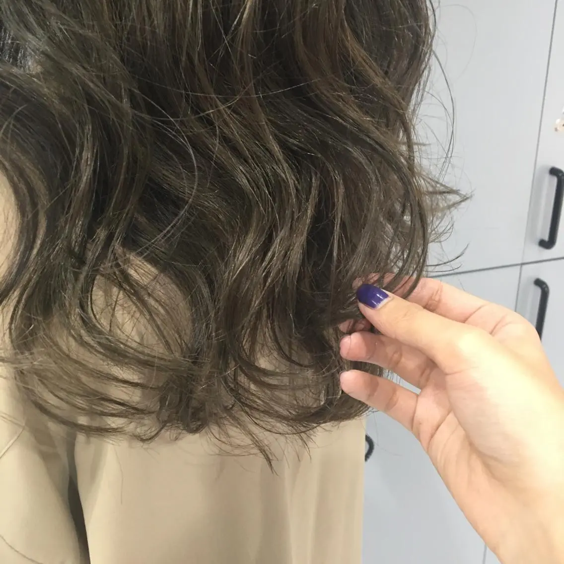 セミロング カラー ベージュカラー カット ヘアカラー トリートメント 狩野 羅夢のヘアスタイル