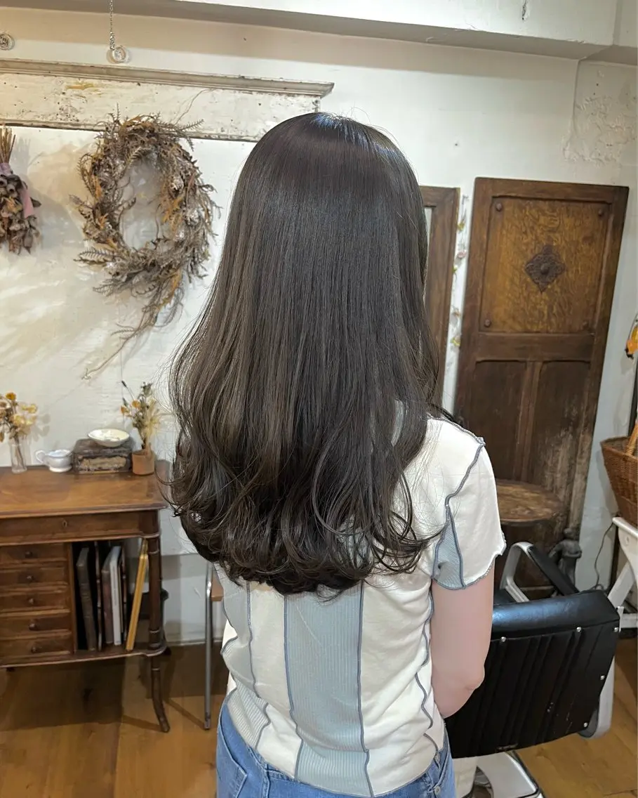 ロング カラー ヘアカラー 暗髪とオリーブ🌿 渡辺拓人のヘアスタイル
