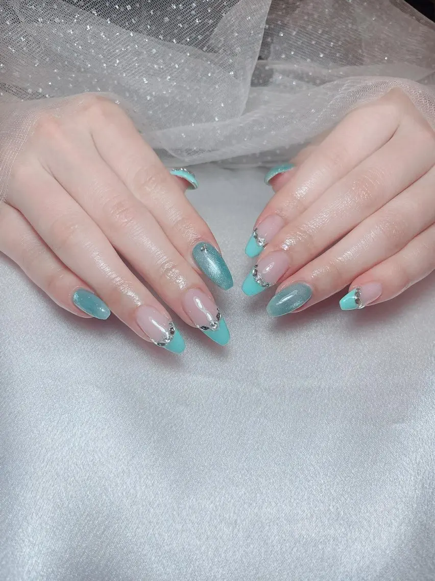 ネイル ハンドネイル Queen Nail Salonのネイルデザイン