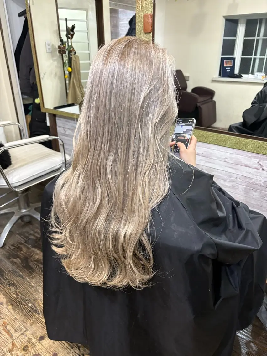 カラー 渡辺 健太のヘアスタイル