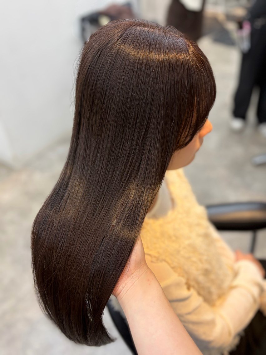 ロング ヘアカラー 佐野 叶羽のヘアスタイル