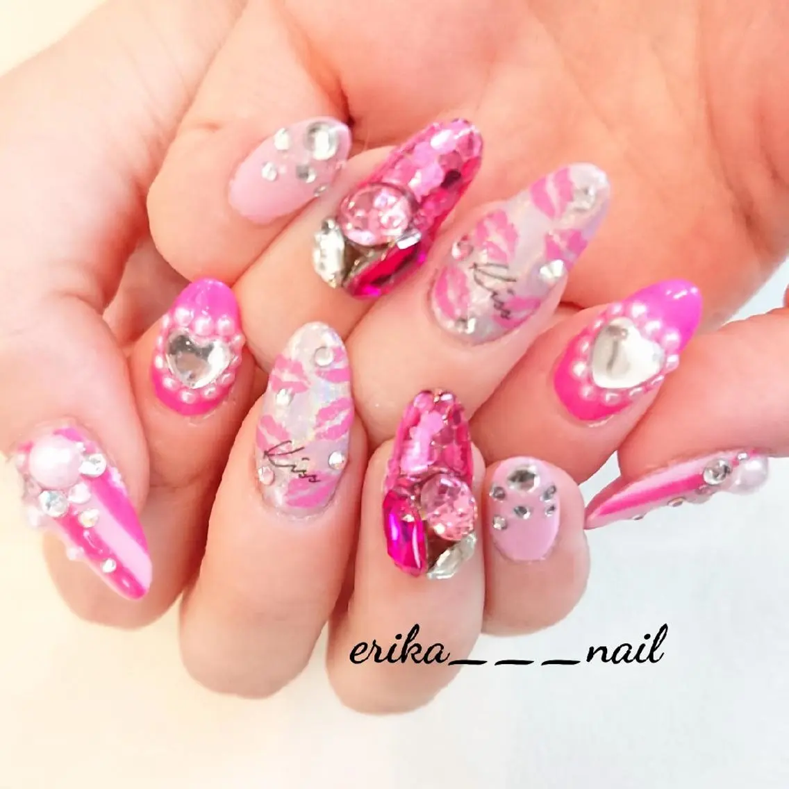 ネイル NAKAJIMA ERIKAのネイルデザイン