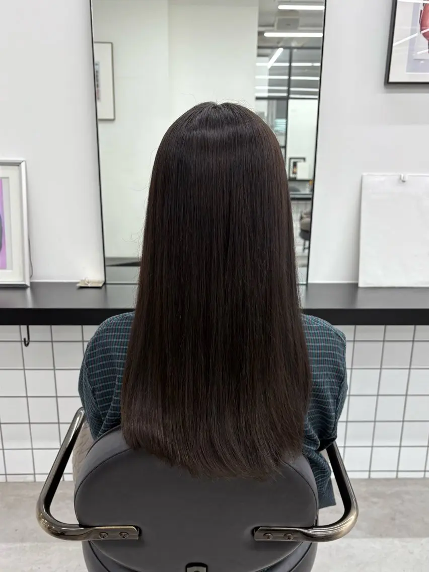 ロング カラー 黒髪 🌟ゆりあ🌟 JILLSTUDIOのヘアスタイル