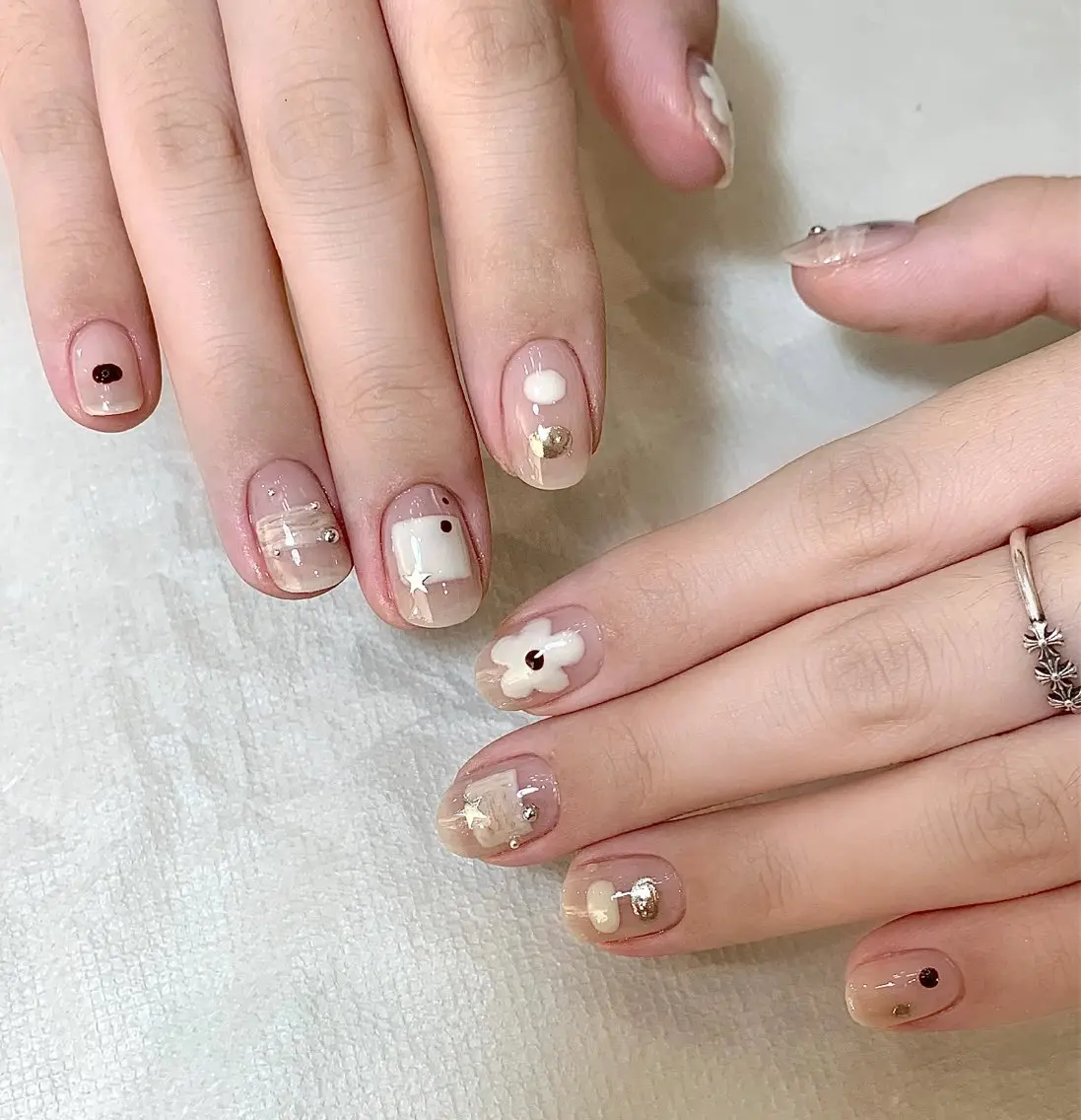 ネイル ハンドネイル HAHA salonのネイルデザイン