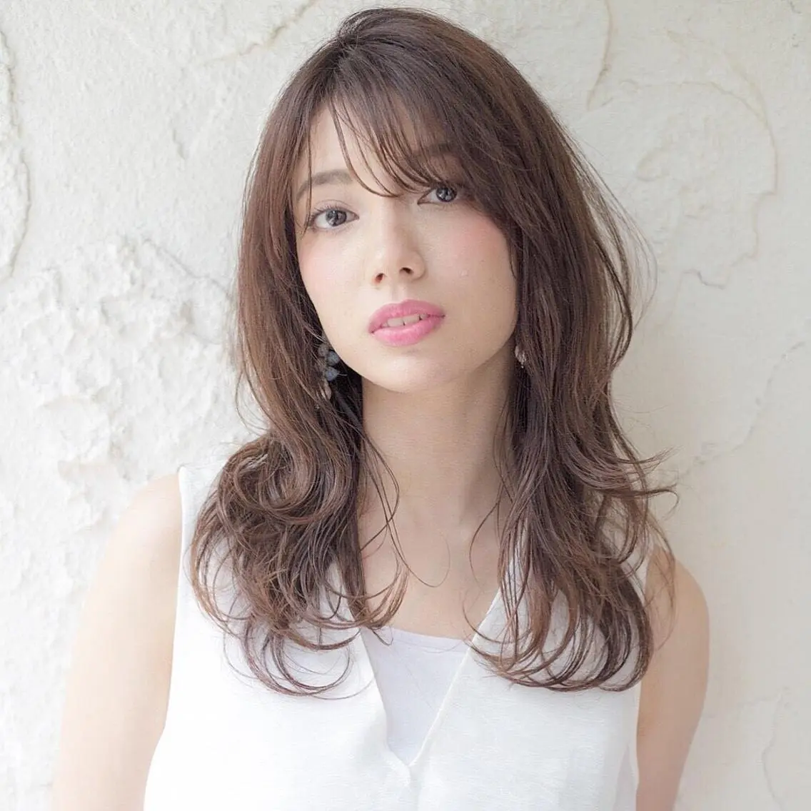 ロング 顔周りカット 伊 杏のヘアスタイル