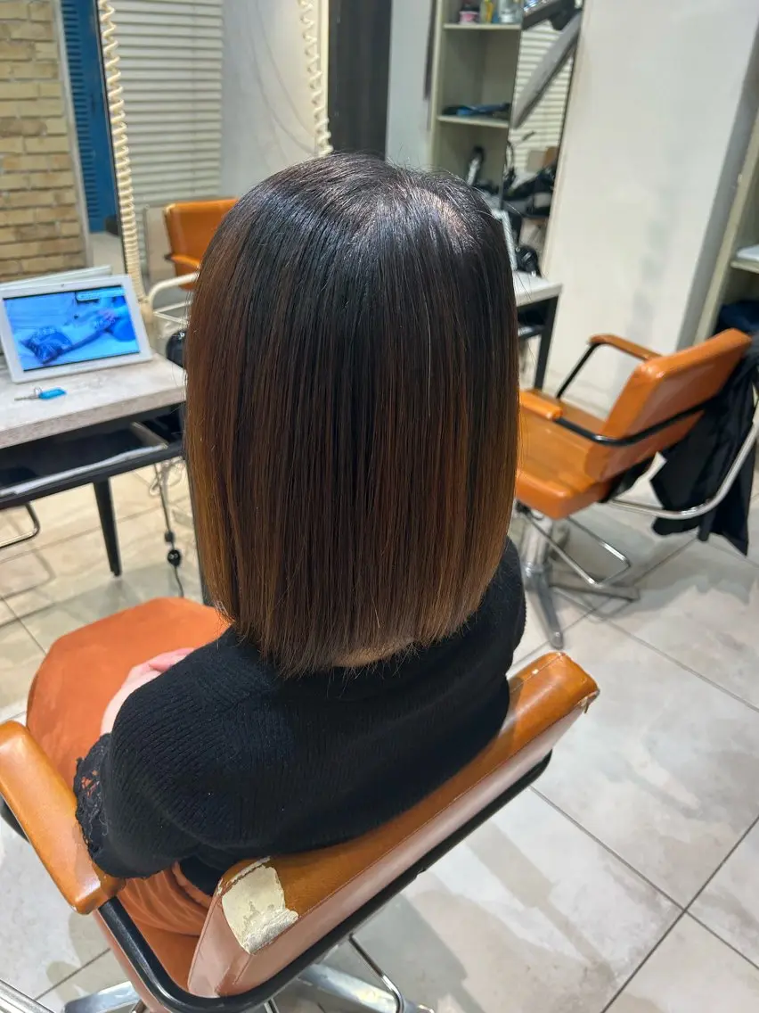 ミディアム 縮毛矯正 🩶MISA 🩶のヘアスタイル