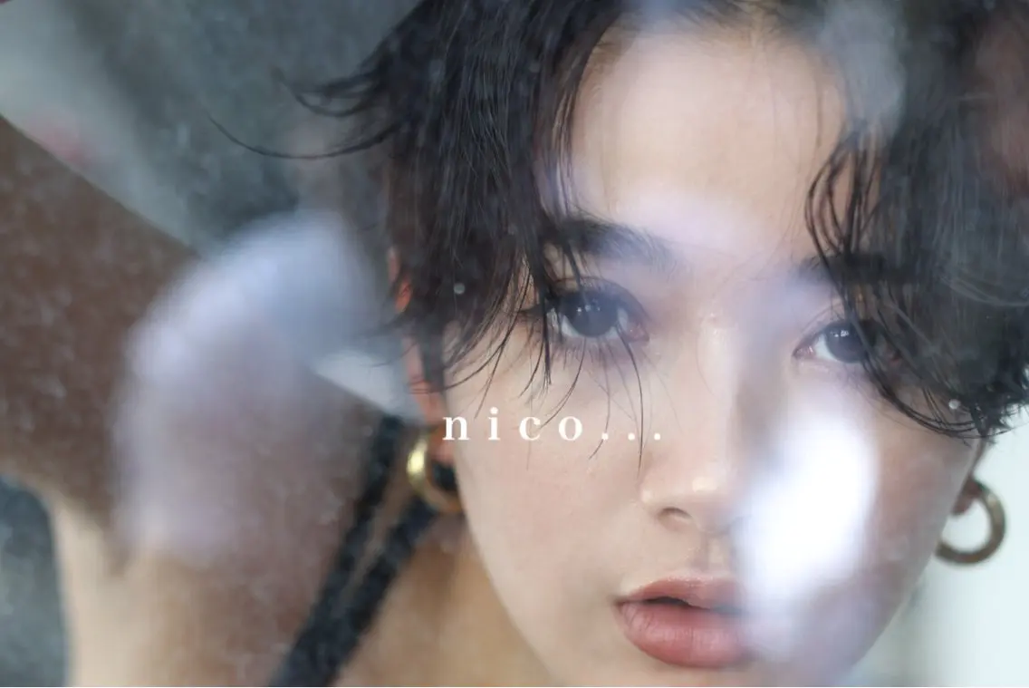 ショート ヘアカラー シモイケ ルアのヘアスタイル