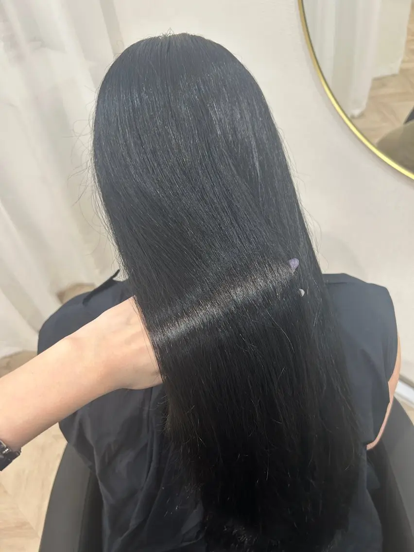 ロング トリートメント Marin🫐/ 名駅/レイヤーカットのヘアスタイル