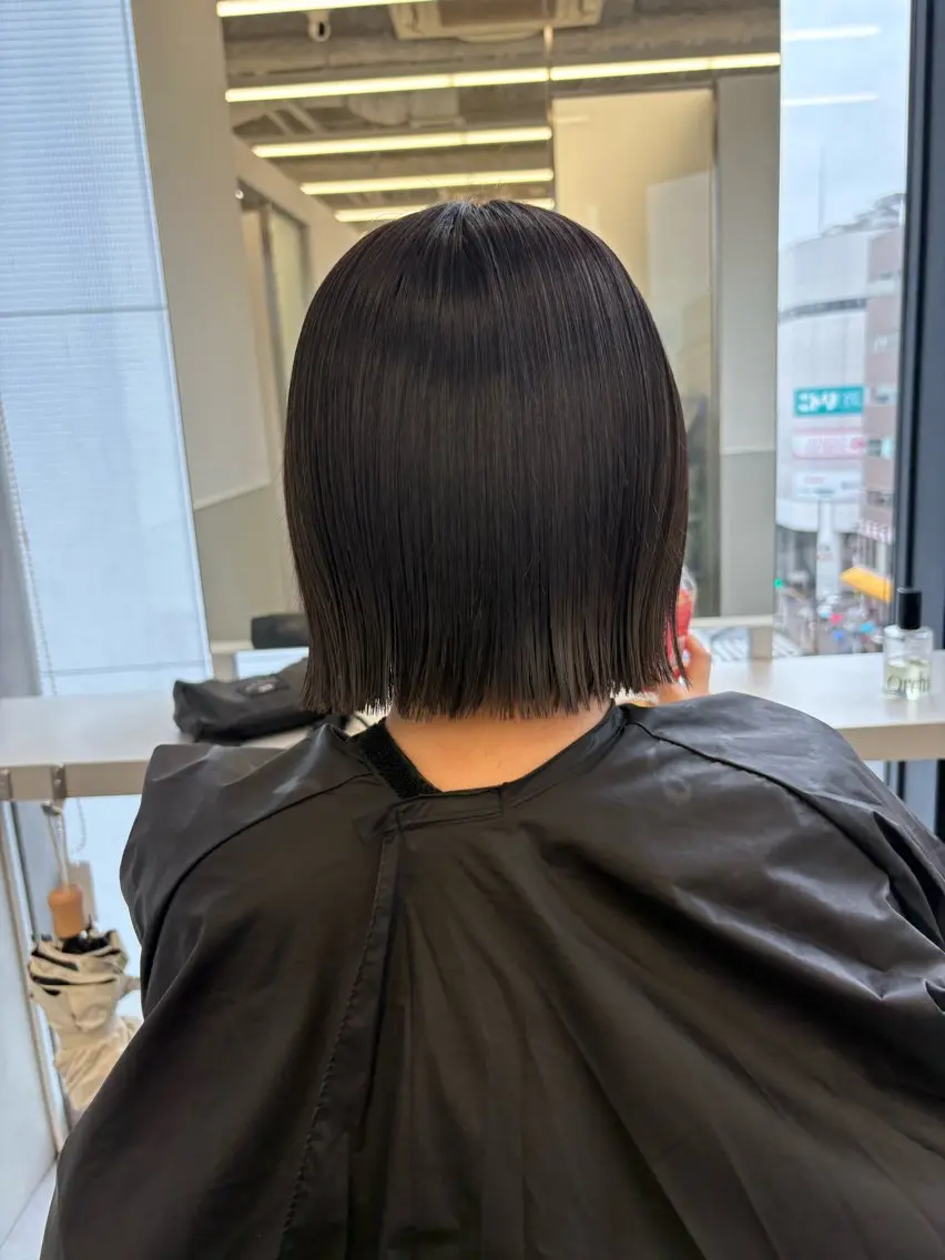 ショート カラー カット ヘアカラー 天野 利咲のヘアスタイル