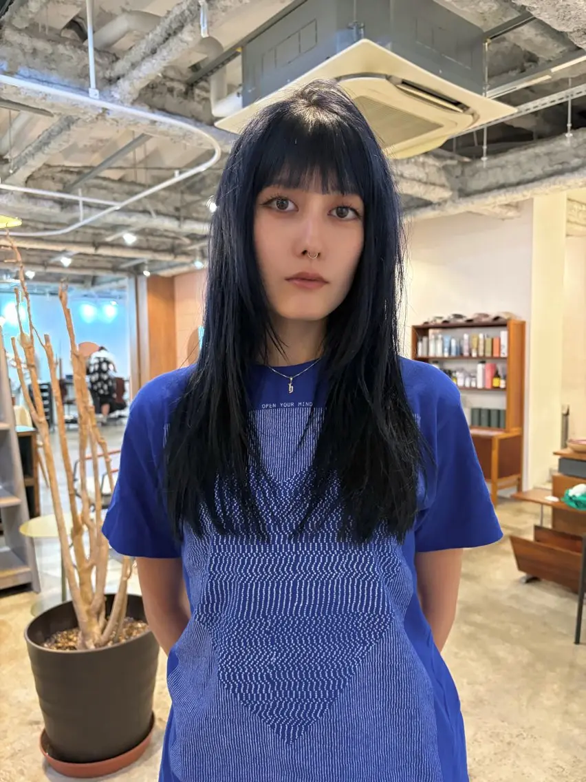 ロング カラー ブルーカラー ワイドバング カット ヘアカラー トリートメント yu maのヘアスタイル