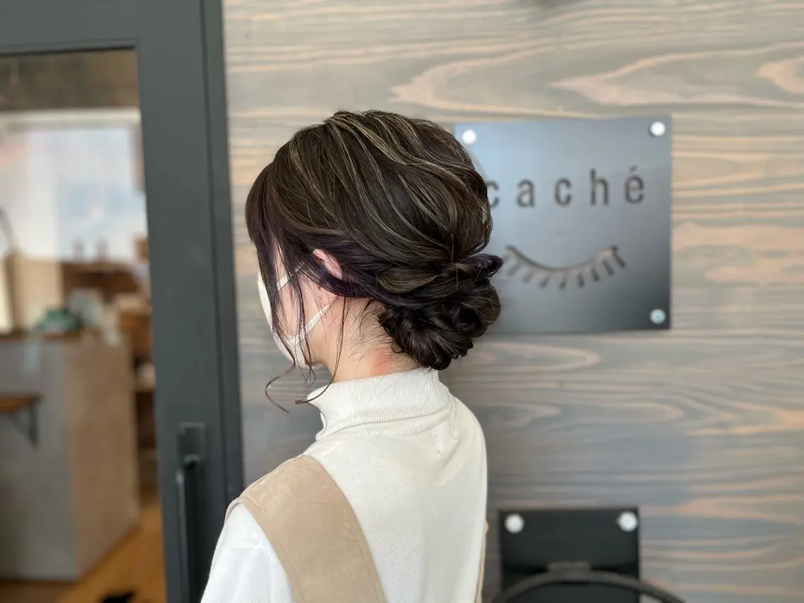 ヘアアレンジ ヘアセット Orla 🌿chiekoの眉毛・アイブロウイメージ