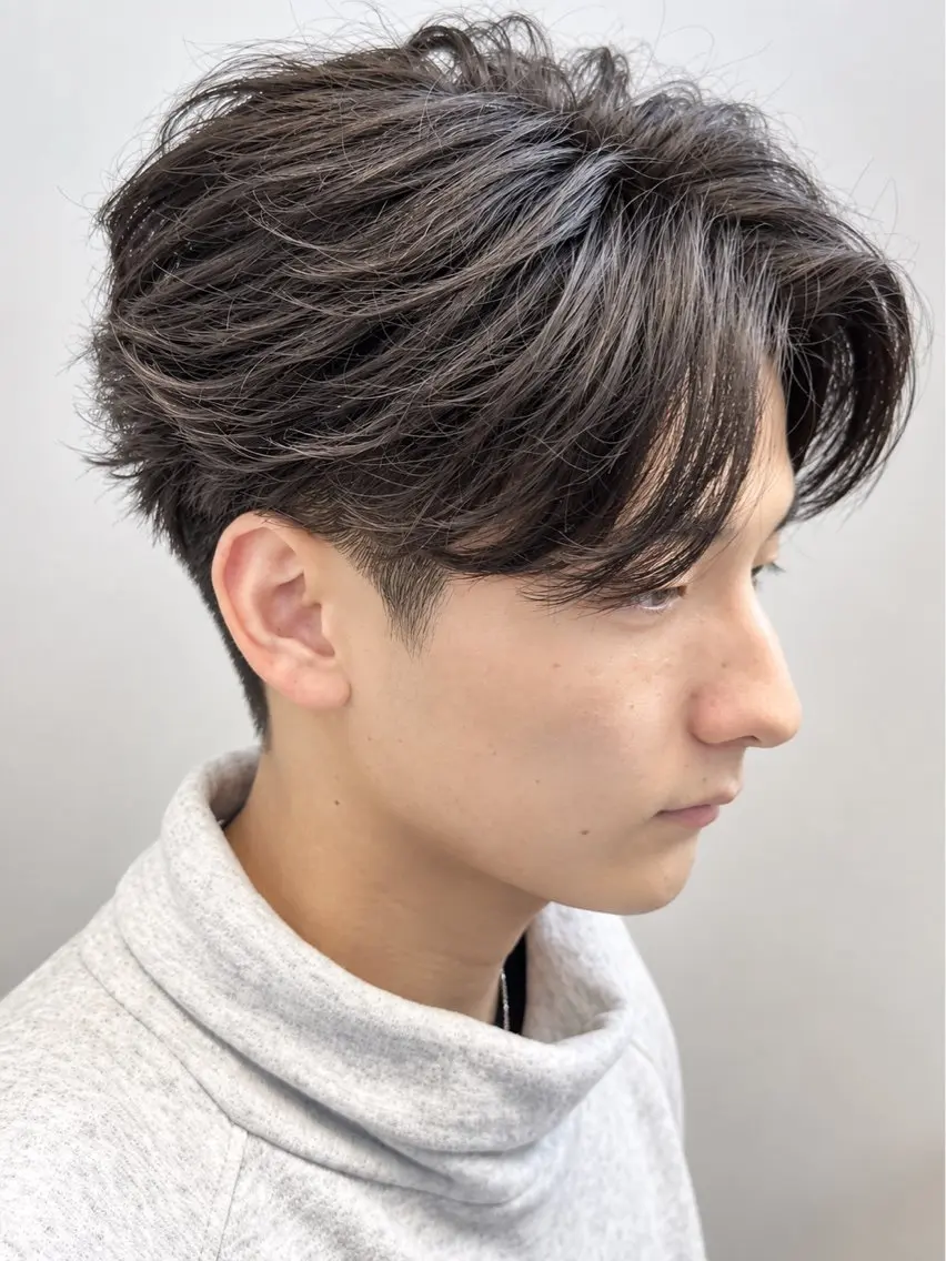 ショート パーマ メンズ est-r. Shionのヘアスタイル