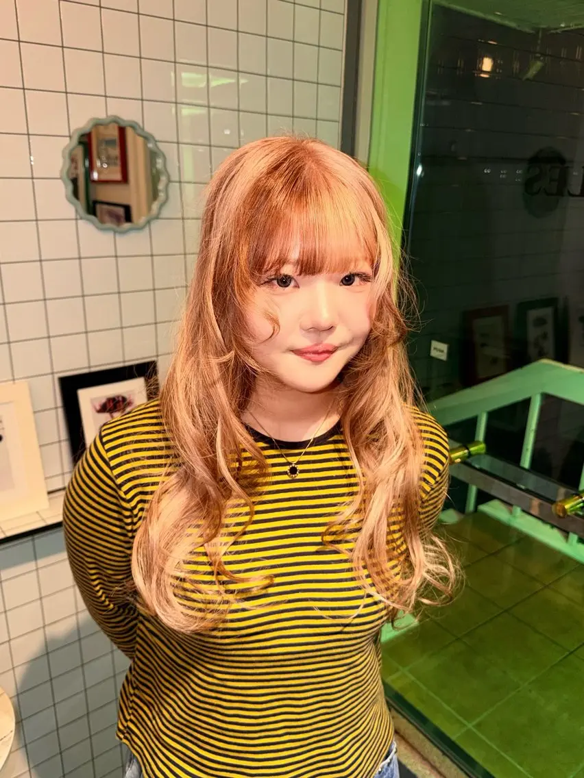 カラー ベージュカラー ブリーチ デザインカラー ホワイトベージュ ヘアカラー 個性的カラー ☆≡ねねのヘアスタイル