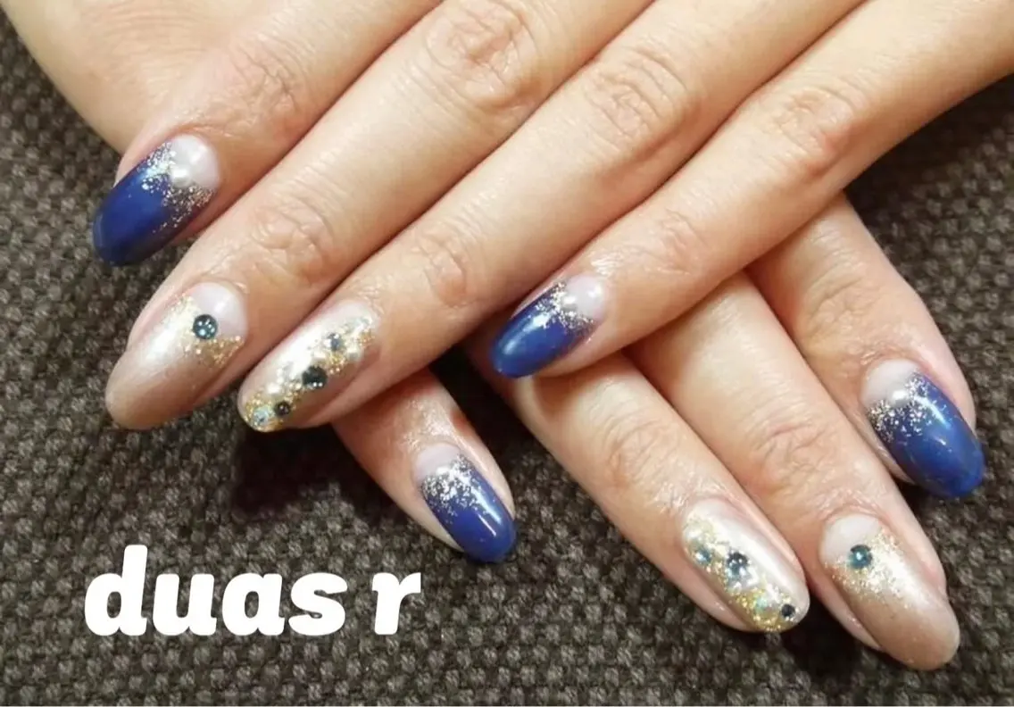 ネイル ブルー フレンチネイル ゴールド 逆フレンチ デュアス R _宇都宮のネイルデザイン