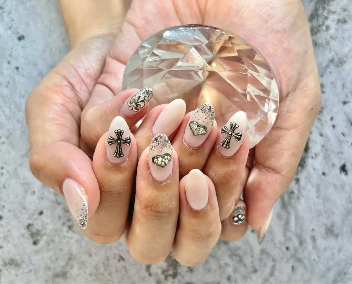 ネイル Megumi Nailのネイルデザイン