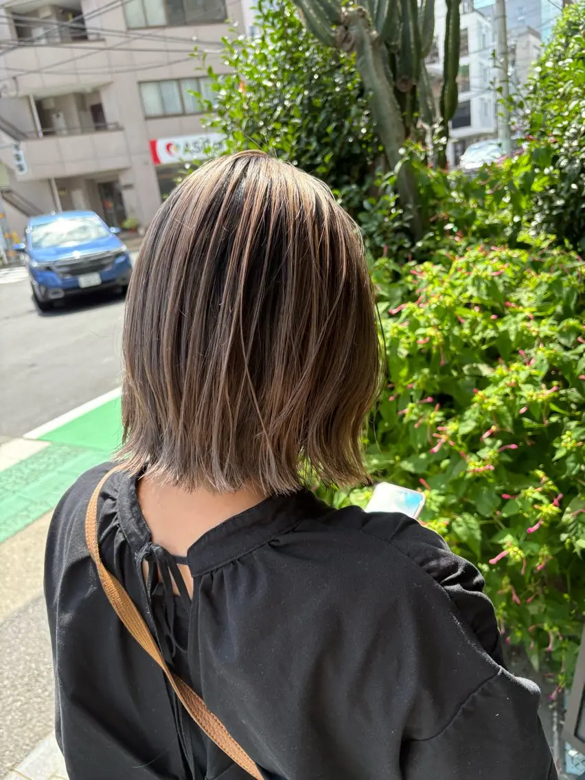 カット+バレイヤージュ💜の写真