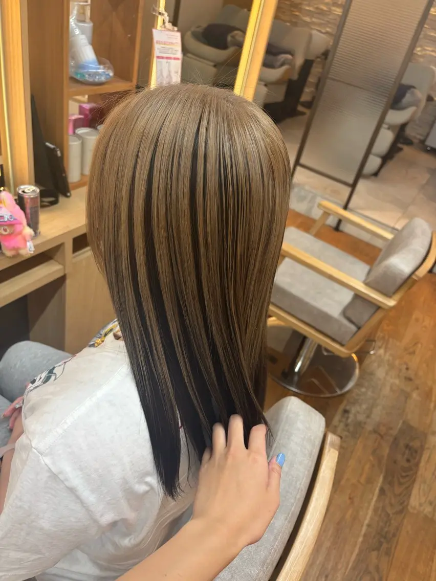 ロング カラー ブリーチ ヘアカラー トリートメント 韓国ヘア sasugaのヘアスタイル