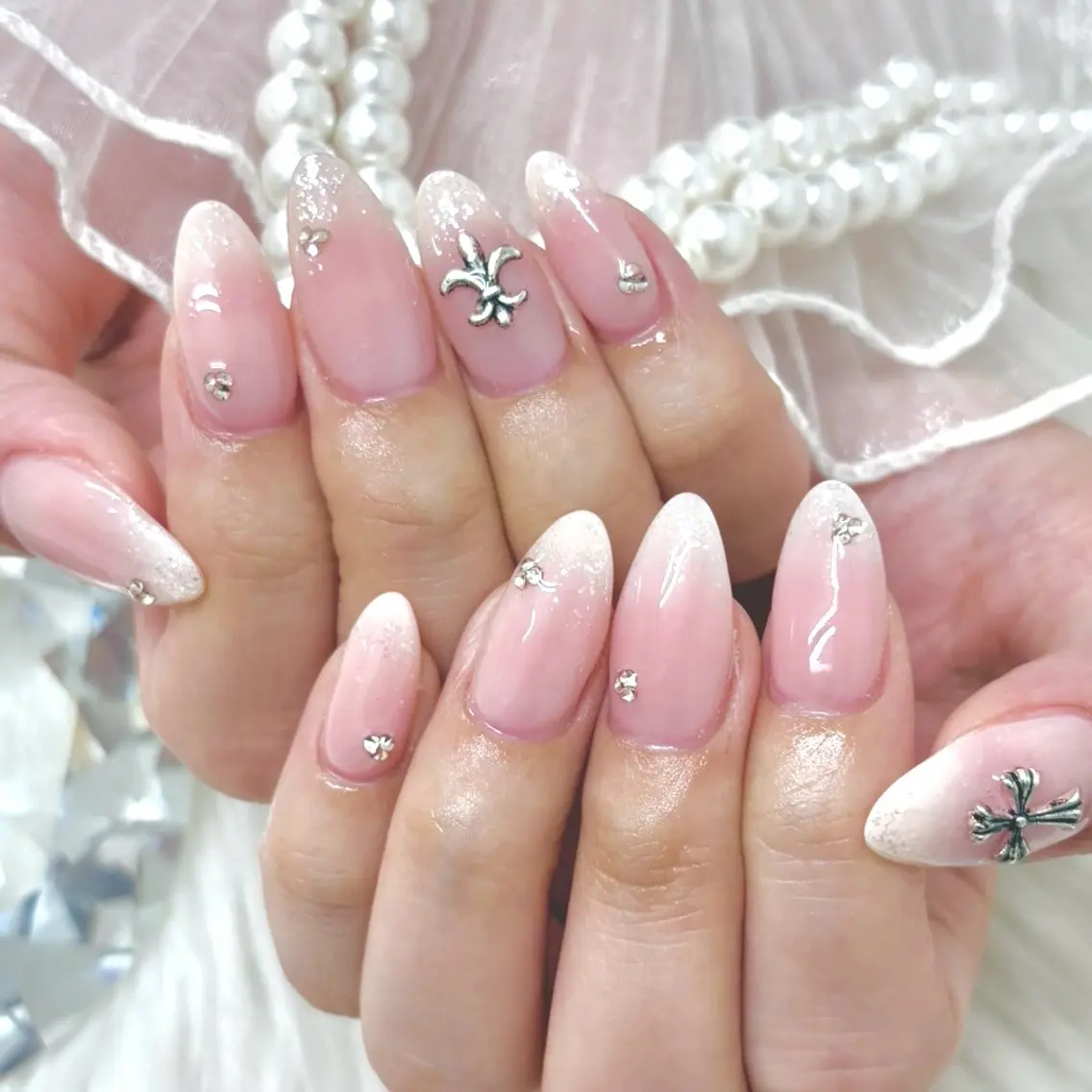 【1番人気✨】オフ無料♡持ち込みデザインMコース🎀の写真